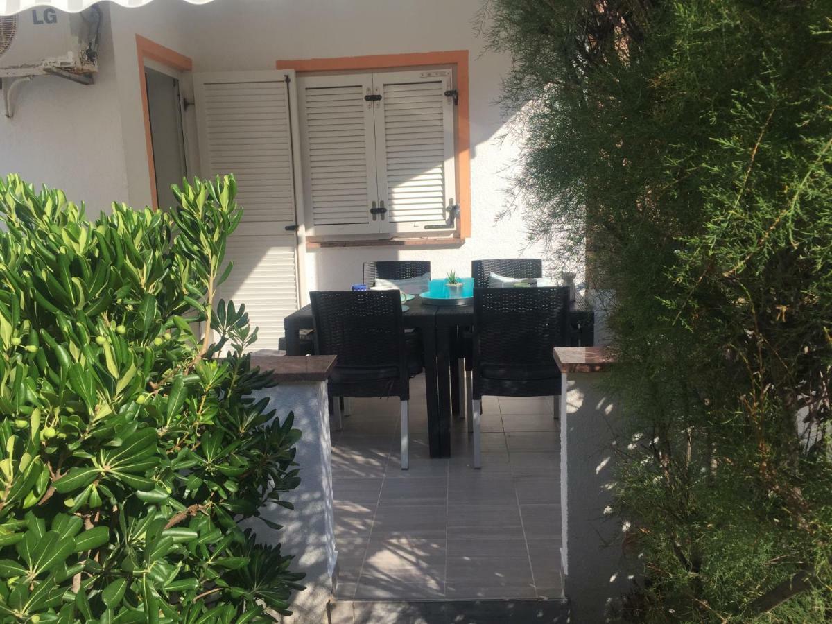 Vicy Apartment Novalja Bagian luar foto